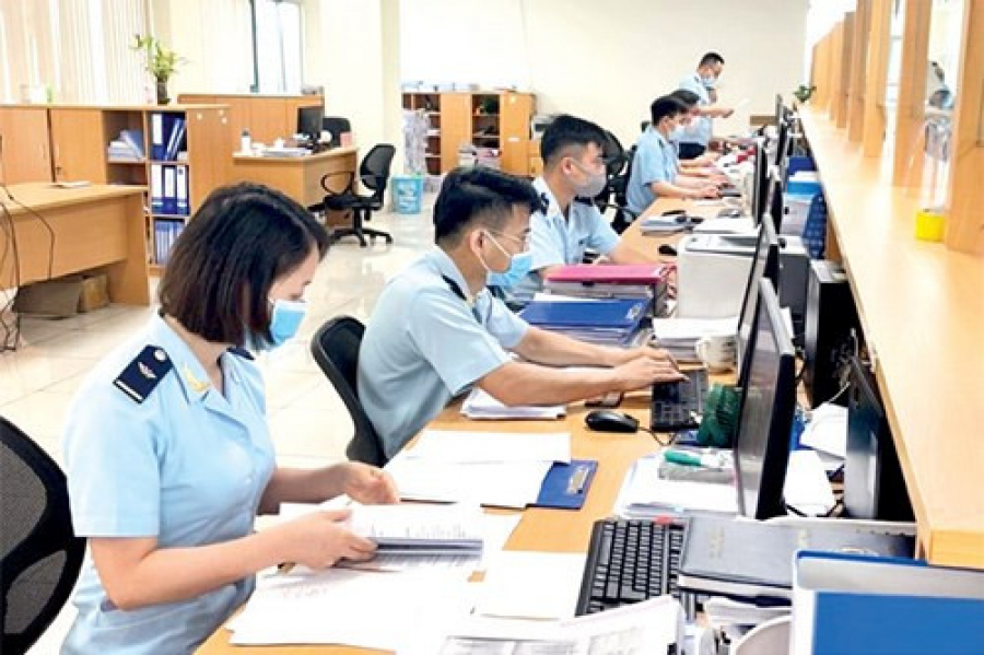 Ngành Háº£i quan hÆ°á»ng tá»i má»¥c tiêu "phi giáº¥y tá»" trong nÄm 2022